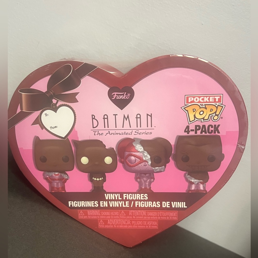 Funko Pop- Batman Mini Valentines Day 4-Pack Heart, Sealed,‎ New in package